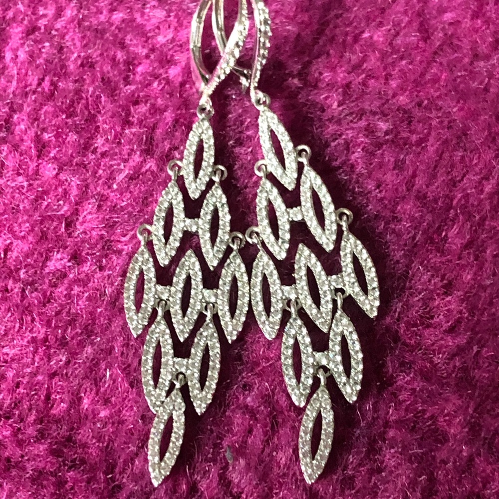 Rhinestone Diamond-Shaped Earrings